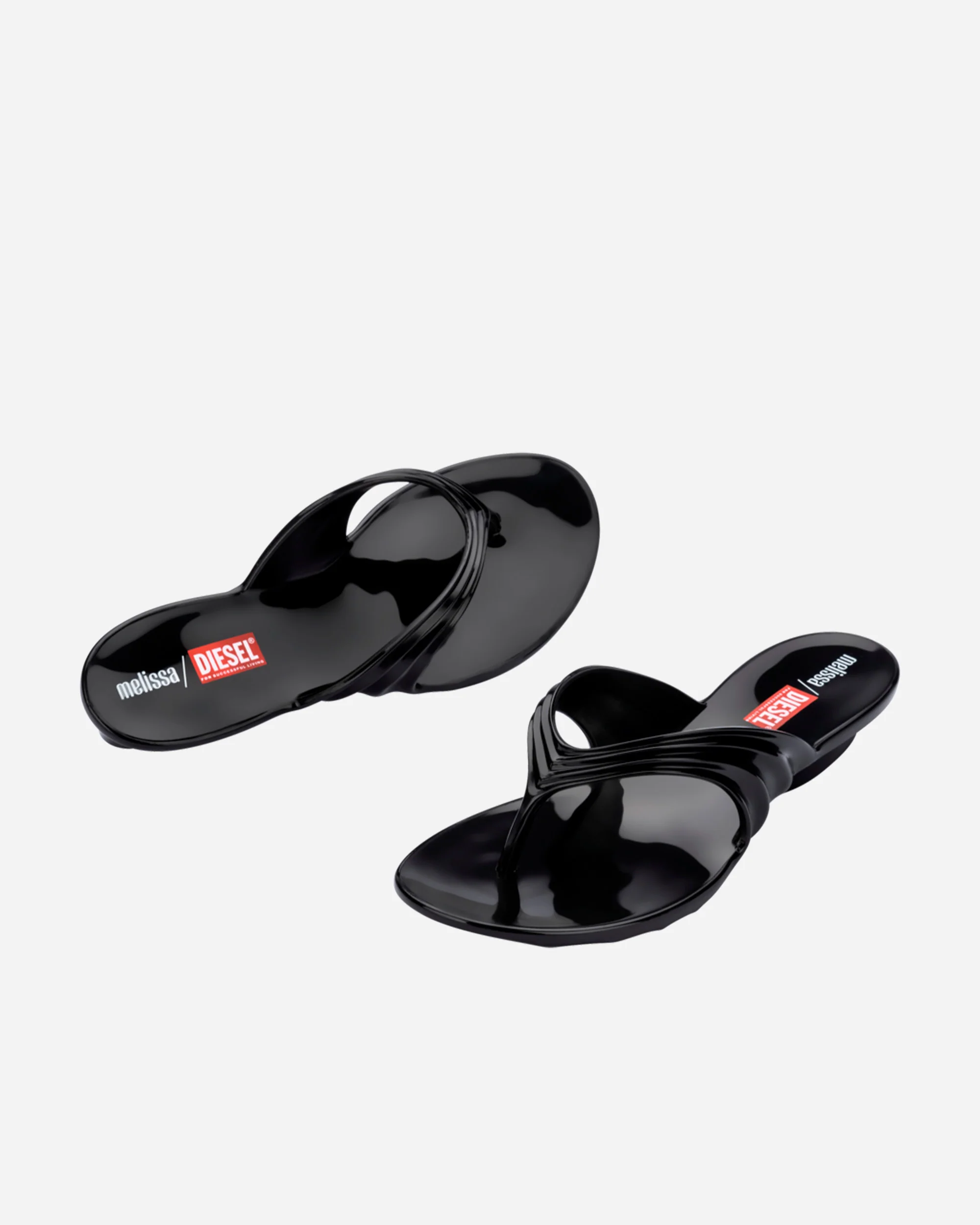 Melissa x Diesel Quantum Thong - Image 3